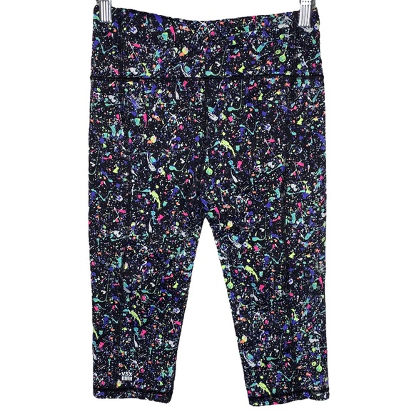 Victoria's Secret Knockout Crop Power Up Glow in the Dark Leggings - Picture 2 of 8